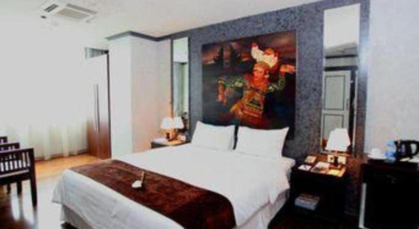 Amos Cozy Hotel Melawai Джакарта Экстерьер фото
